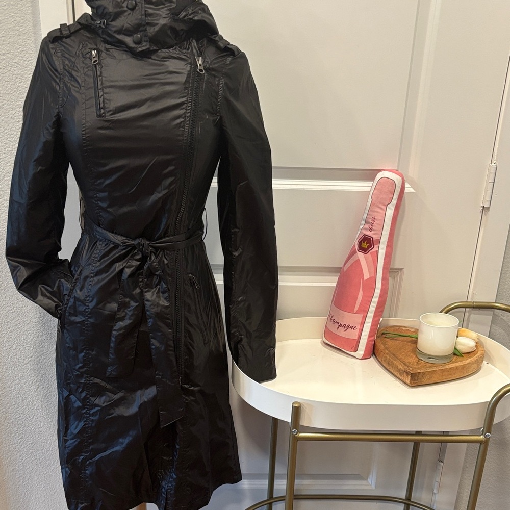 EUC Mackage Sleek Black Trench Coat